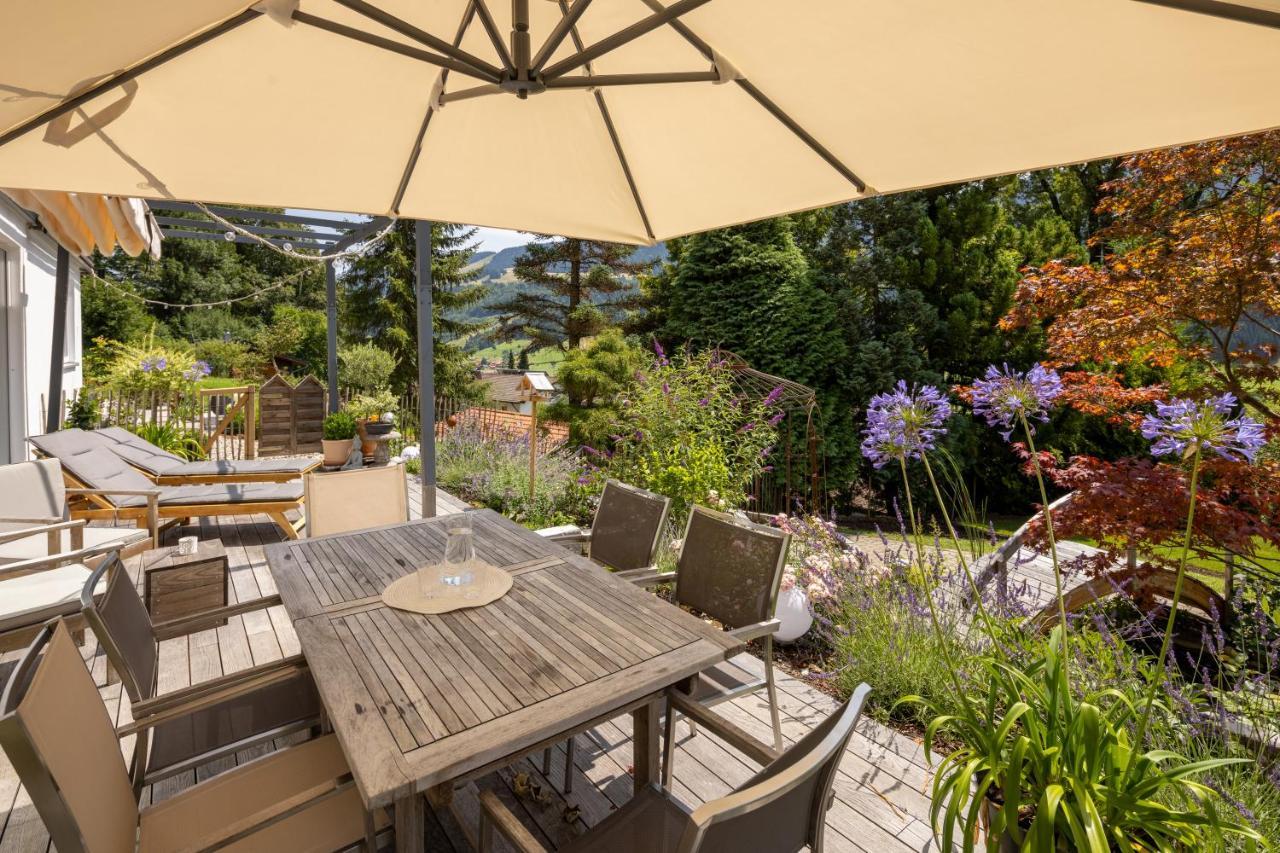 Waldlounge - Gartenwohnung Oberstaufen Exteriör bild